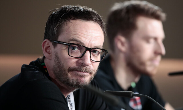 Ledet historisk VM-drama. Skal dømme Norge igjen i kveld